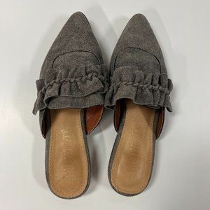 Mi.Mi Rebecca Vegan Suede Ruffle Pointed Toe Mules Size 7